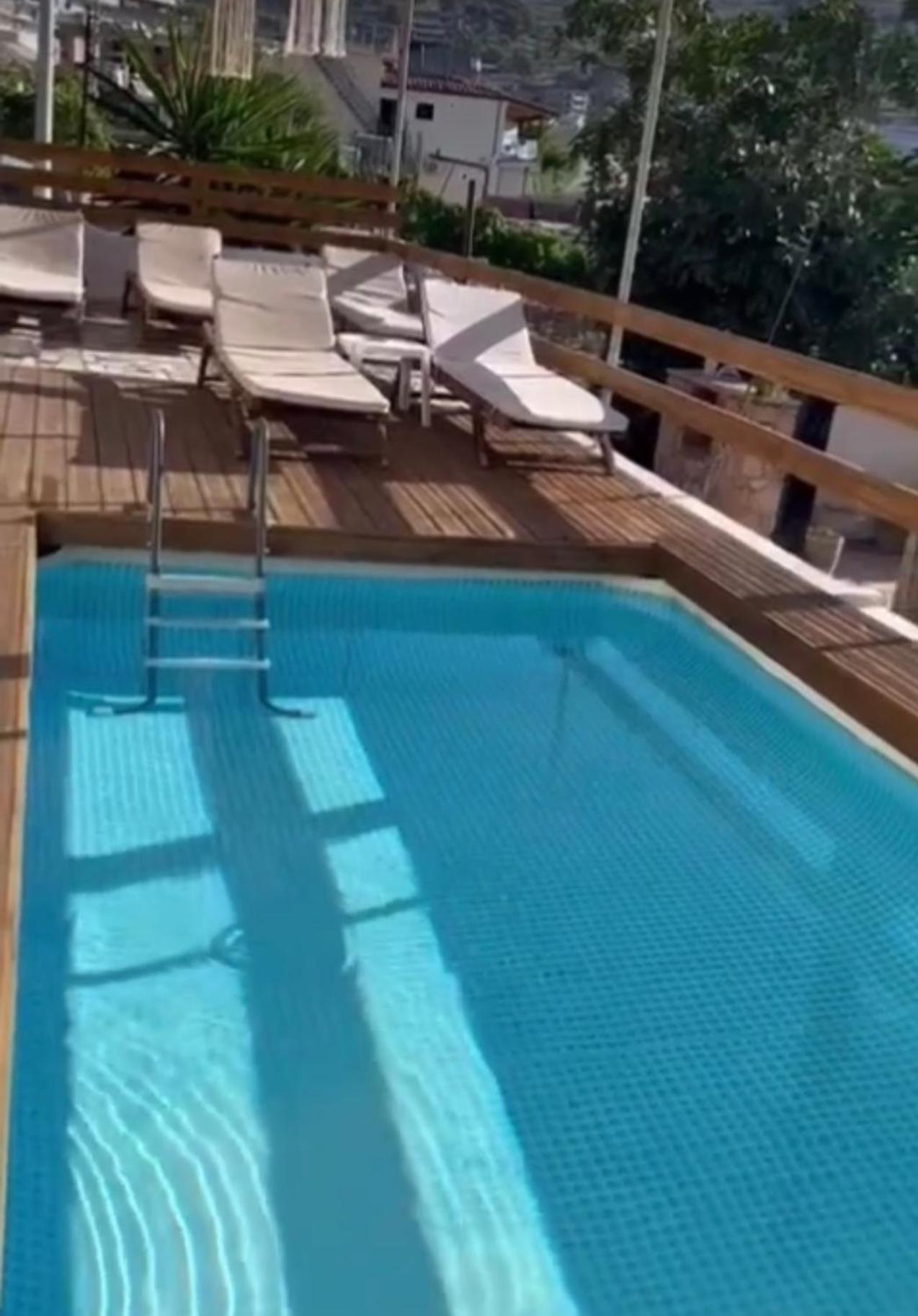Apartments Sadiku With Sea View Sarandë Exteriör bild