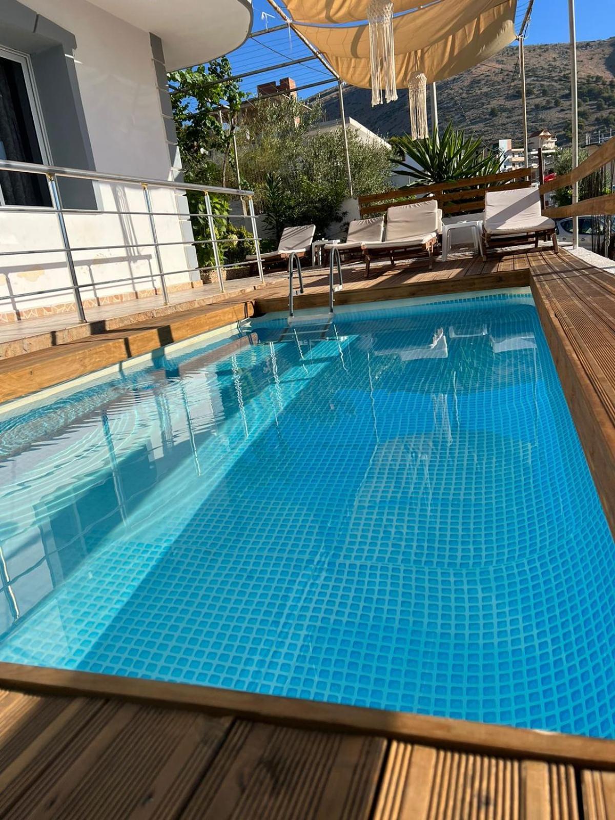 Apartments Sadiku With Sea View Sarandë Exteriör bild