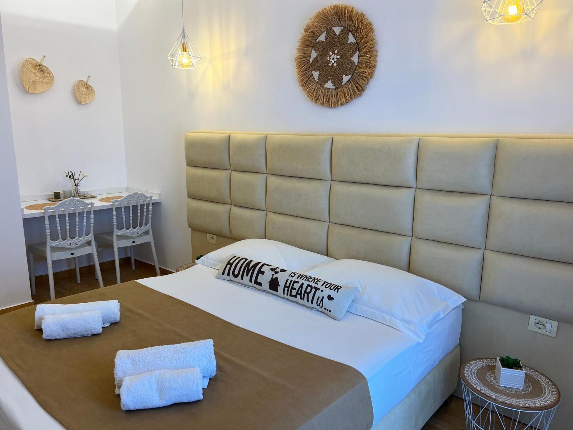 Apartments Sadiku With Sea View Sarandë Exteriör bild